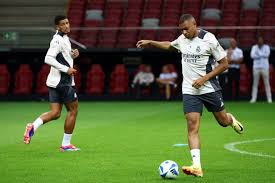 队之间的相 队之间的相